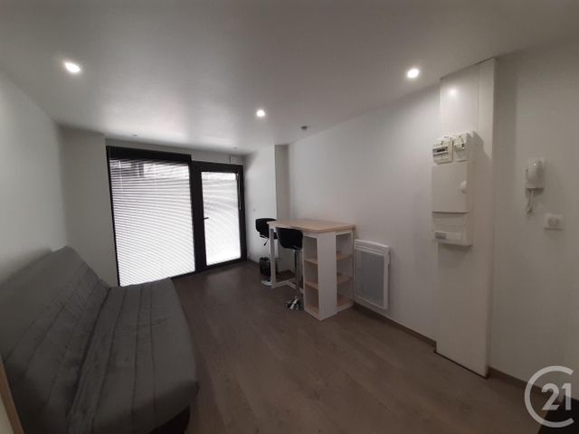 Appartement F1 à louer - 1 pièce - 22.0 m2 - CASTRES - 81 - MIDI-PYRENEES - Century 21 C.G.I.