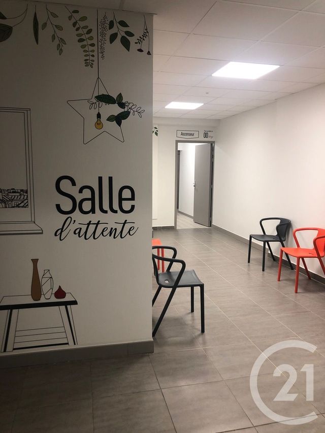 Appartement Local à louer - 1 pièce - 17.0 m2 - CASTRES - 81 - MIDI-PYRENEES - Century 21 C.G.I.
