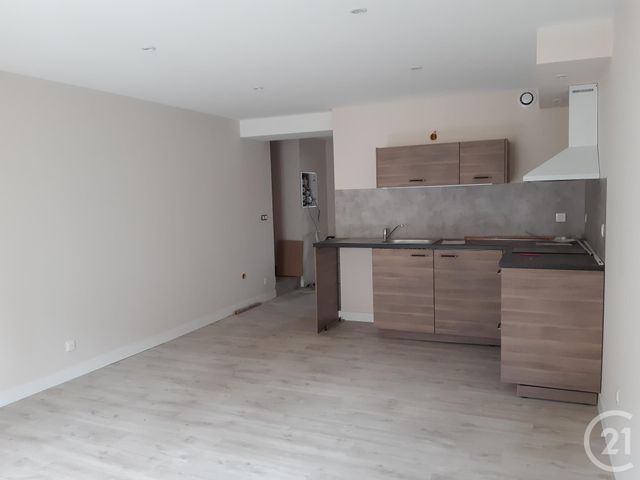 Appartement F2 à louer - 2 pièces - 44.0 m2 - BRASSAC - 81 - MIDI-PYRENEES - Century 21 C.G.I.