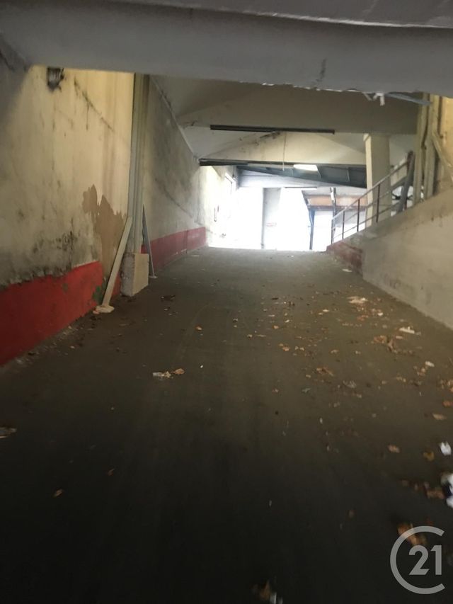 Appartement à vendre - 8 pièces - 220.0 m2 - CASTRES - 81 - MIDI-PYRENEES - Century 21 C.G.I.