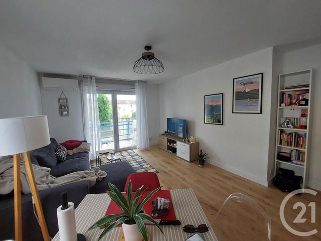 Appartement F3 à louer - 3 pièces - 63.0 m2 - CASTRES - 81 - MIDI-PYRENEES - Century 21 C.G.I.