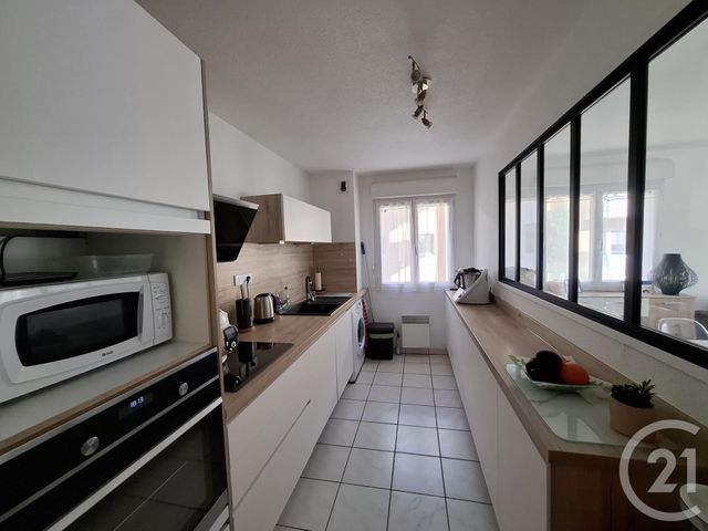 Appartement F3 à louer - 3 pièces - 63.0 m2 - CASTRES - 81 - MIDI-PYRENEES - Century 21 C.G.I.
