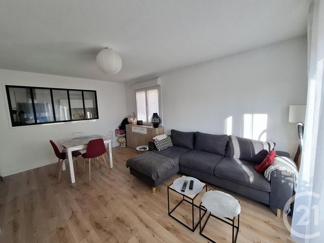 Appartement F3 à louer - 3 pièces - 63.0 m2 - CASTRES - 81 - MIDI-PYRENEES - Century 21 C.G.I.