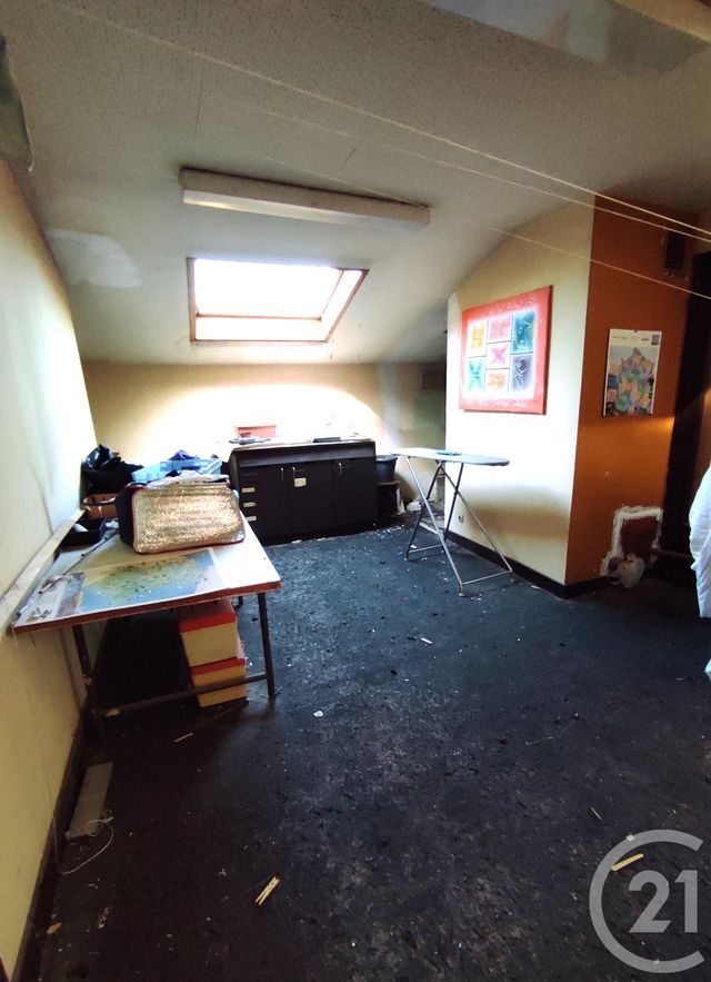 Afficher la photo en grand Appartement à vendre - 7 pièces - 147.66 m2 - CASTRES - 81 - MIDI-PYRENEES - Century 21 C.G.I.