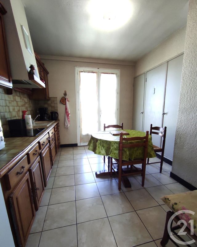 Afficher la photo en grand Appartement à vendre - 7 pièces - 147.66 m2 - CASTRES - 81 - MIDI-PYRENEES - Century 21 C.G.I.