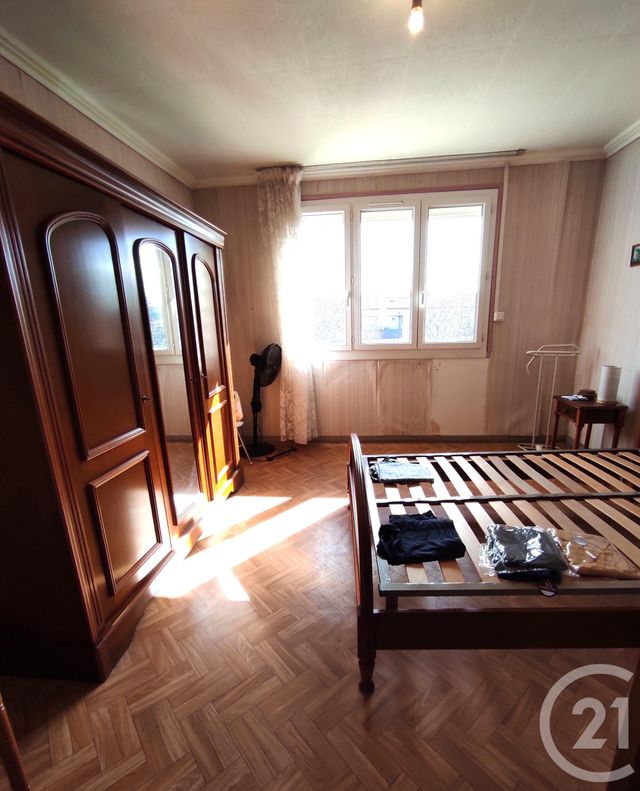 Afficher la photo en grand Appartement à vendre - 7 pièces - 147.66 m2 - CASTRES - 81 - MIDI-PYRENEES - Century 21 C.G.I.