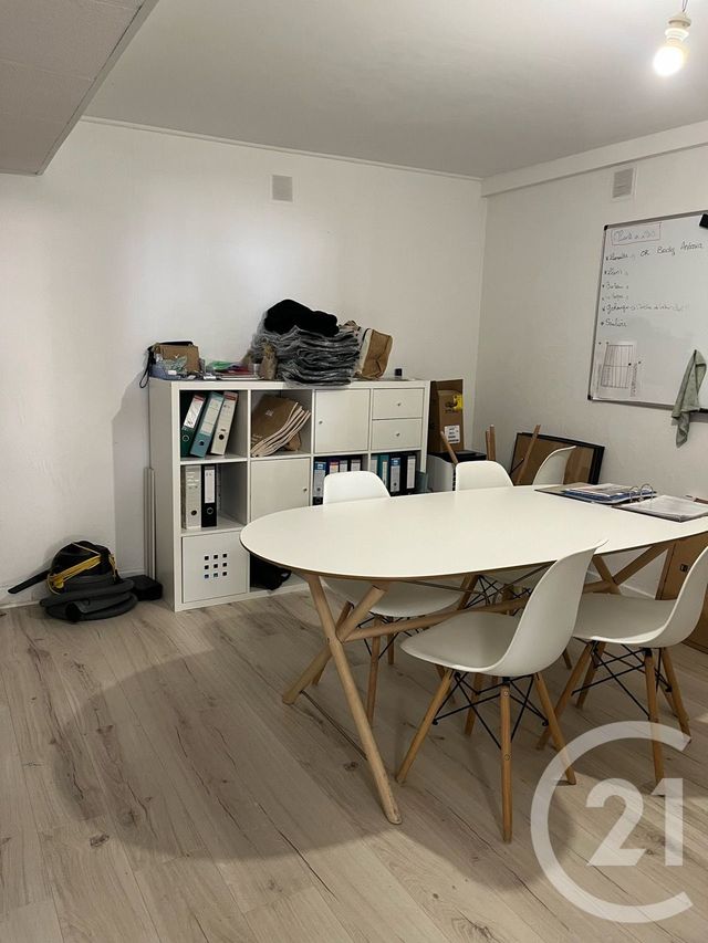 Appartement à louer - 3 pièces - 53.0 m2 - CASTRES - 81 - MIDI-PYRENEES - Century 21 C.G.I.