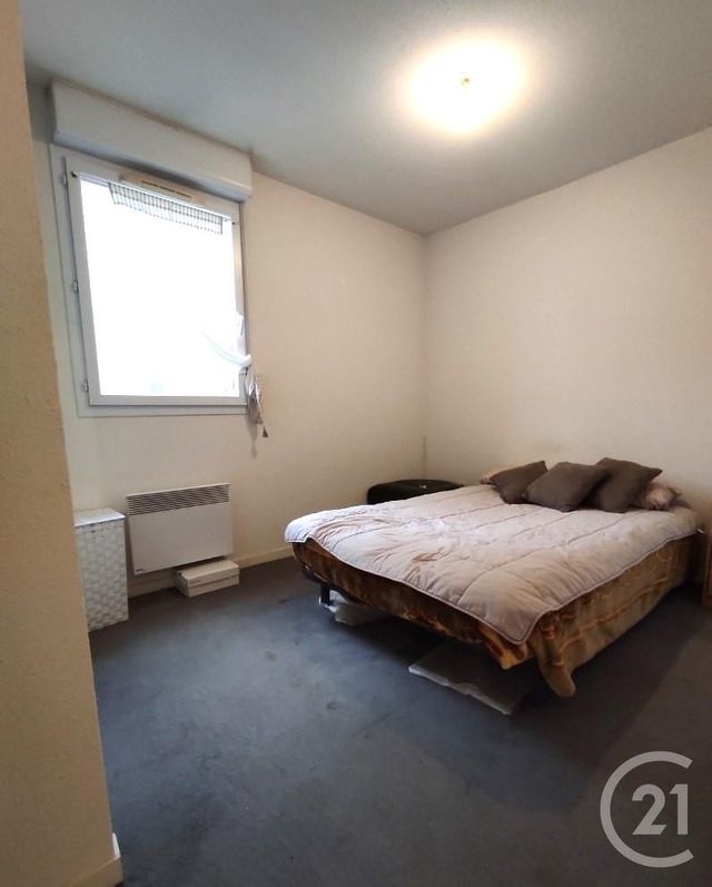 Appartement F2 à vendre - 2 pièces - 47.7 m2 - CASTRES - 81 - MIDI-PYRENEES - Century 21 C.G.I.