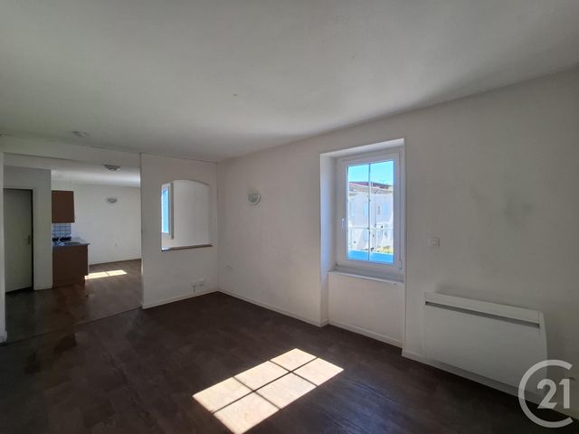Appartement F2 à louer - 2 pièces - 42.0 m2 - CASTRES - 81 - MIDI-PYRENEES - Century 21 C.G.I.