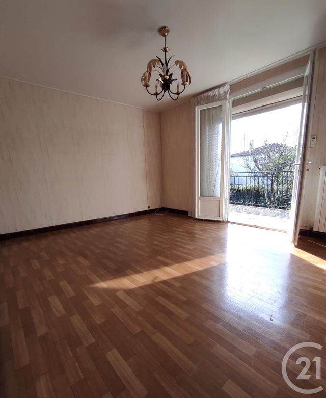 maison à vendre - 5 pièces - 79.0 m2 - LABRUGUIERE - 81 - MIDI-PYRENEES - Century 21 C.G.I.