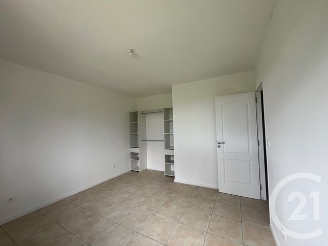 Appartement T3 à louer - 3 pièces - 89.72 m2 - SOUAL - 81 - MIDI-PYRENEES - Century 21 C.G.I.