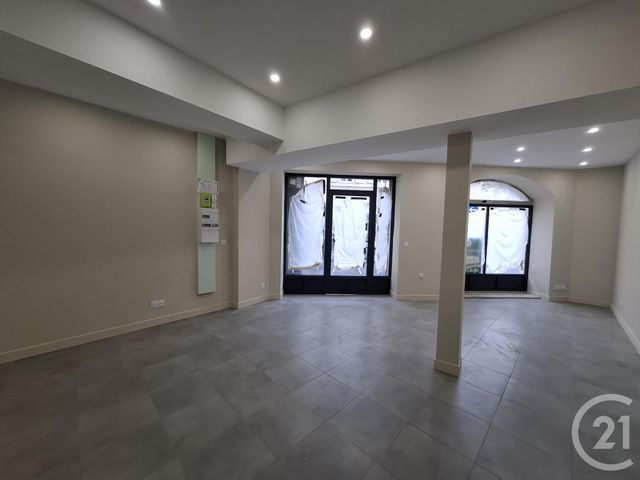 commerce à louer - 24.0 m2 - CASTRES - 81 - MIDI-PYRENEES - Century 21 C.G.I.