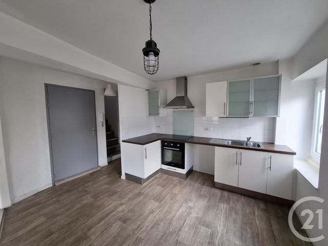 Appartement F4 à louer - 4 pièces - 91.0 m2 - CASTRES - 81 - MIDI-PYRENEES - Century 21 C.G.I.