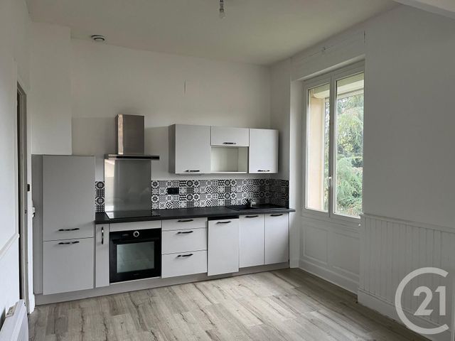 Appartement T3 à louer - 3 pièces - 71.2 m2 - MAZAMET - 81 - MIDI-PYRENEES - Century 21 C.G.I.