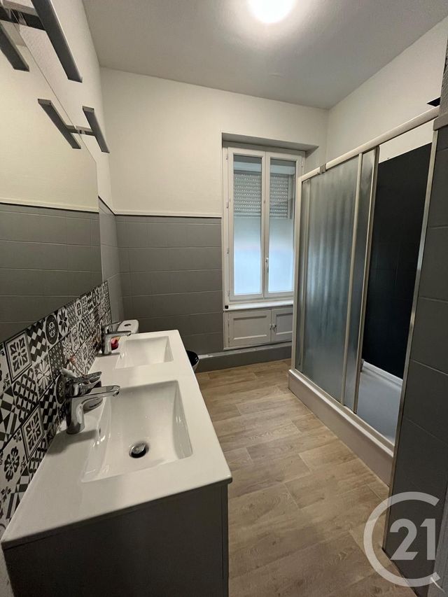 Appartement T3 à louer - 3 pièces - 71.2 m2 - MAZAMET - 81 - MIDI-PYRENEES - Century 21 C.G.I.