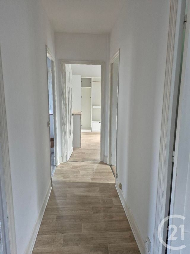 Appartement T3 à louer - 3 pièces - 71.2 m2 - MAZAMET - 81 - MIDI-PYRENEES - Century 21 C.G.I.