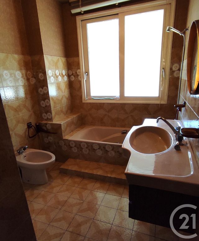 maison à vendre - 6 pièces - 131.0 m2 - CASTRES - 81 - MIDI-PYRENEES - Century 21 C.G.I.