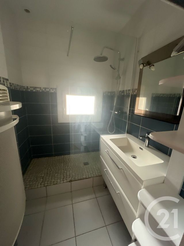 Appartement F4 à louer - 4 pièces - 76.71 m2 - CASTRES - 81 - MIDI-PYRENEES - Century 21 C.G.I.