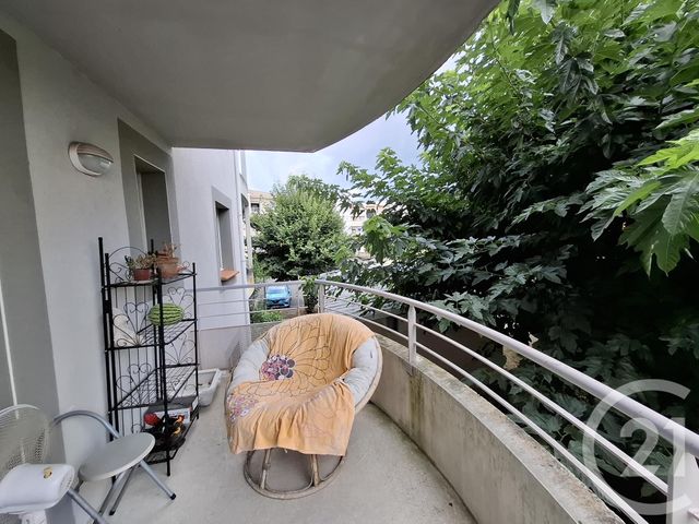 Appartement F2 à louer - 2 pièces - 47.0 m2 - CASTRES - 81 - MIDI-PYRENEES - Century 21 C.G.I.