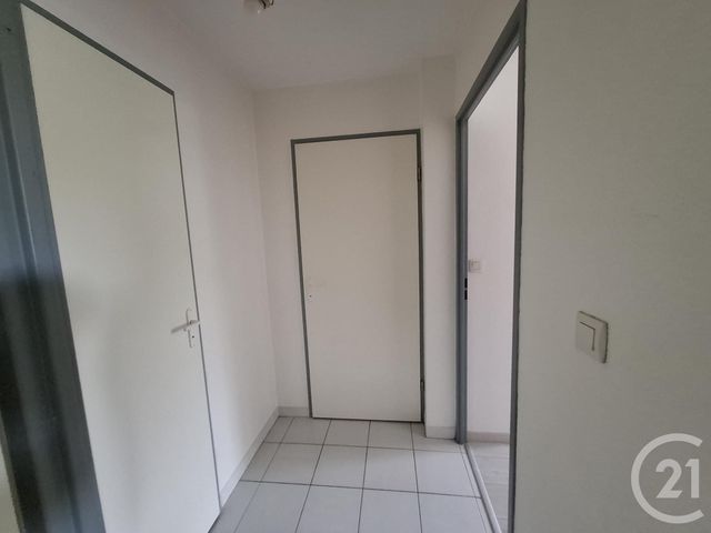Appartement F2 à louer - 2 pièces - 47.0 m2 - CASTRES - 81 - MIDI-PYRENEES - Century 21 C.G.I.