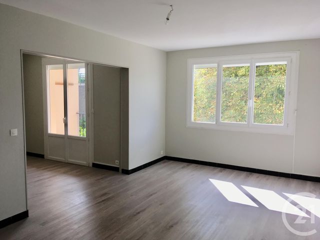 Appartement F4 à louer - 4 pièces - 89.28 m2 - CASTRES - 81 - MIDI-PYRENEES - Century 21 C.G.I.