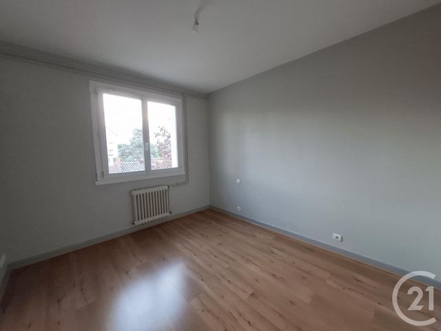 Appartement F4 à louer - 4 pièces - 89.28 m2 - CASTRES - 81 - MIDI-PYRENEES - Century 21 C.G.I.