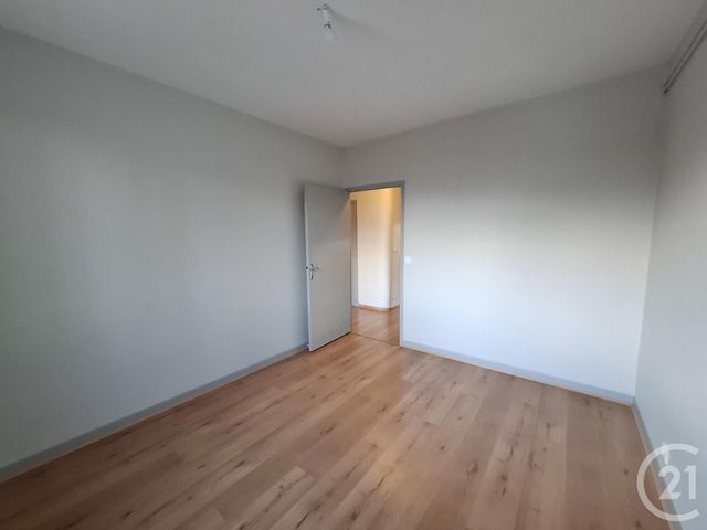Appartement F4 à louer - 4 pièces - 89.28 m2 - CASTRES - 81 - MIDI-PYRENEES - Century 21 C.G.I.