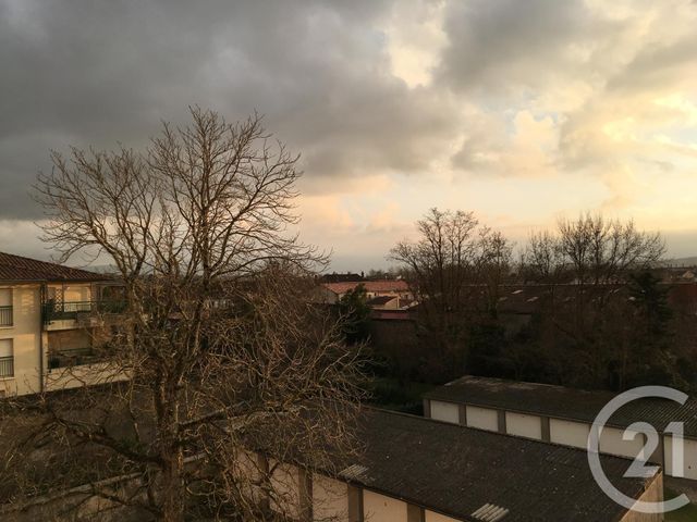 Appartement F4 à louer - 4 pièces - 89.28 m2 - CASTRES - 81 - MIDI-PYRENEES - Century 21 C.G.I.