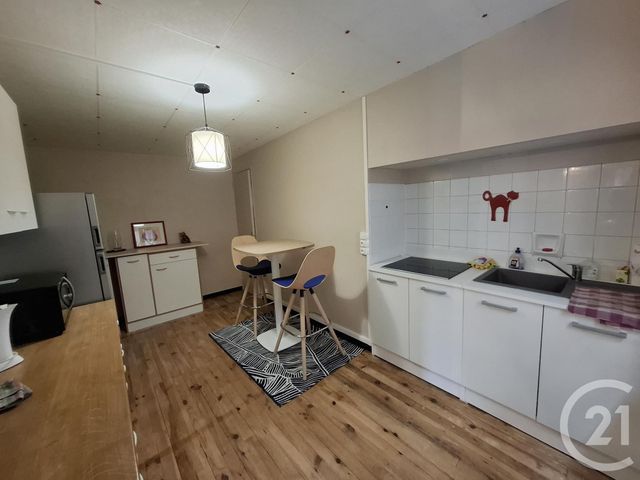 Afficher la photo en grand maison à louer - 3 pièces - 73.0 m2 - ROQUECOURBE - 81 - MIDI-PYRENEES - Century 21 C.G.I.