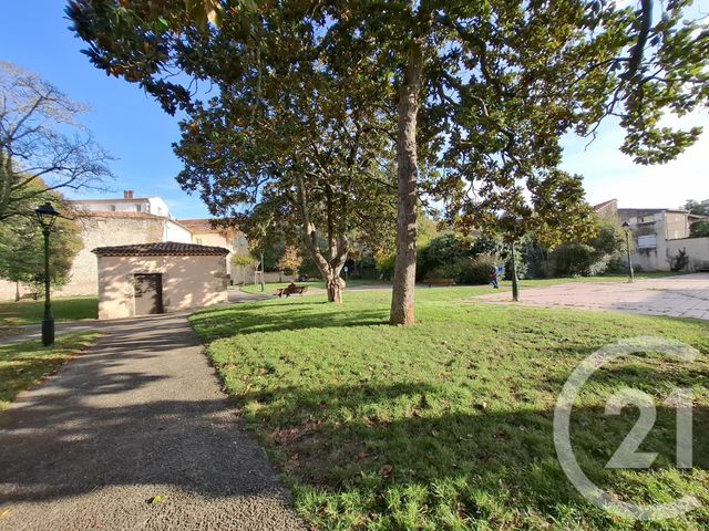 Appartement F3 à louer - 3 pièces - 70.0 m2 - CASTRES - 81 - MIDI-PYRENEES - Century 21 C.G.I.