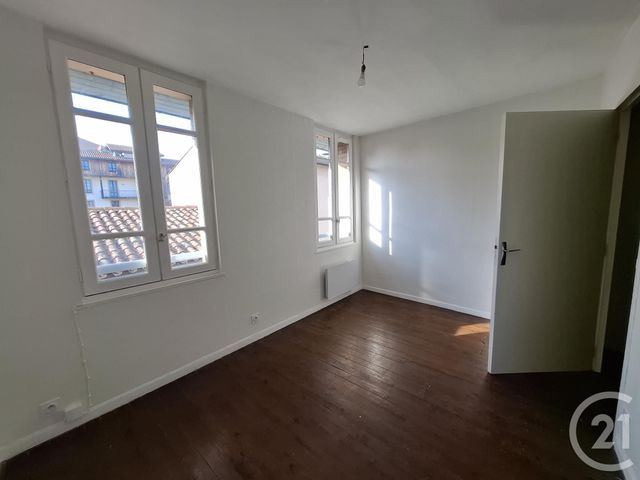 Appartement F3 à louer - 3 pièces - 70.0 m2 - CASTRES - 81 - MIDI-PYRENEES - Century 21 C.G.I.
