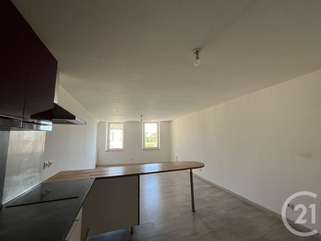 maison à louer - 5 pièces - 107.9 m2 - VIELMUR SUR AGOUT - 81 - MIDI-PYRENEES - Century 21 C.G.I.