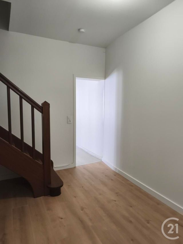 Appartement F3 à vendre - 5 pièces - 63.0 m2 - CASTRES - 81 - MIDI-PYRENEES - Century 21 C.G.I.