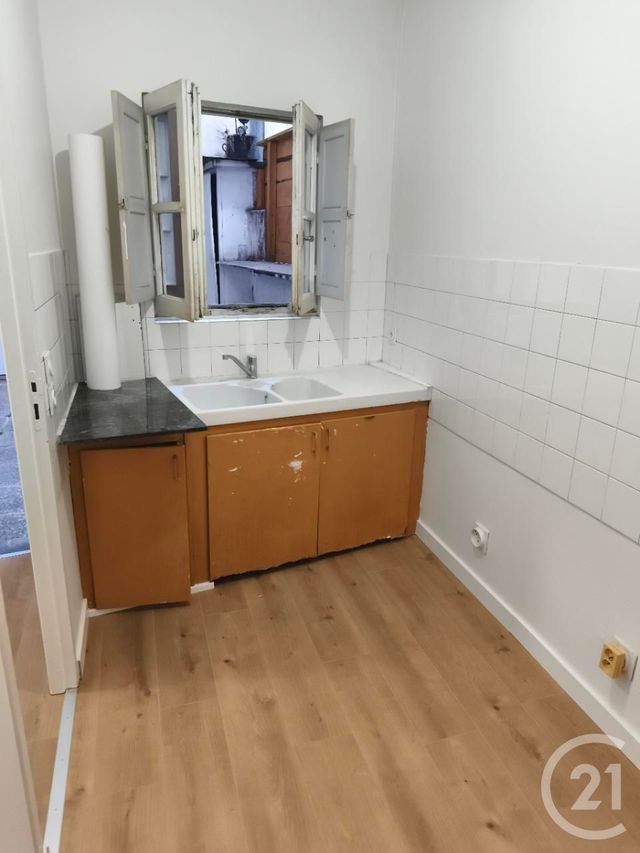 Appartement F3 à vendre - 5 pièces - 63.0 m2 - CASTRES - 81 - MIDI-PYRENEES - Century 21 C.G.I.