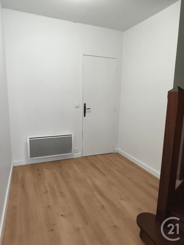 Appartement F3 à vendre - 5 pièces - 63.0 m2 - CASTRES - 81 - MIDI-PYRENEES - Century 21 C.G.I.