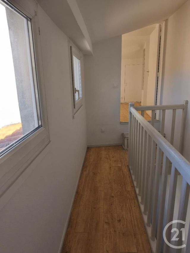 Appartement F3 bis à vendre - 5 pièces - 72.0 m2 - CASTRES - 81 - MIDI-PYRENEES - Century 21 C.G.I.