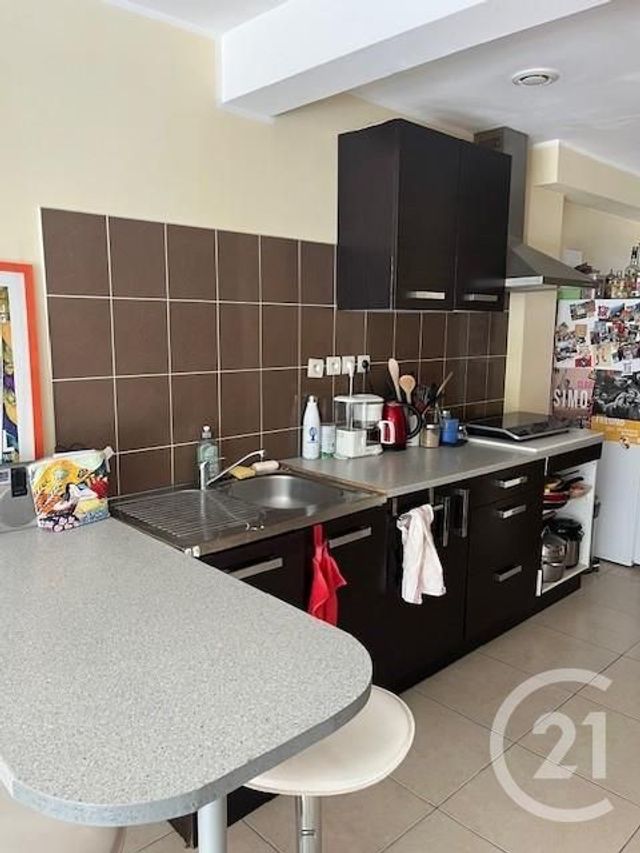 Appartement F3 à vendre - 3 pièces - 90.0 m2 - CASTRES - 81 - MIDI-PYRENEES - Century 21 C.G.I.