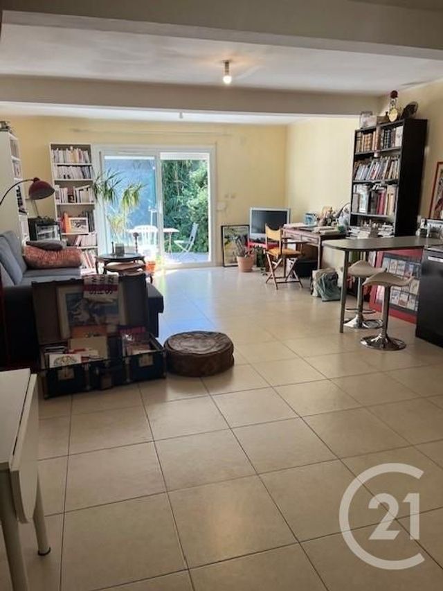 Appartement F3 à vendre - 3 pièces - 90.0 m2 - CASTRES - 81 - MIDI-PYRENEES - Century 21 C.G.I.