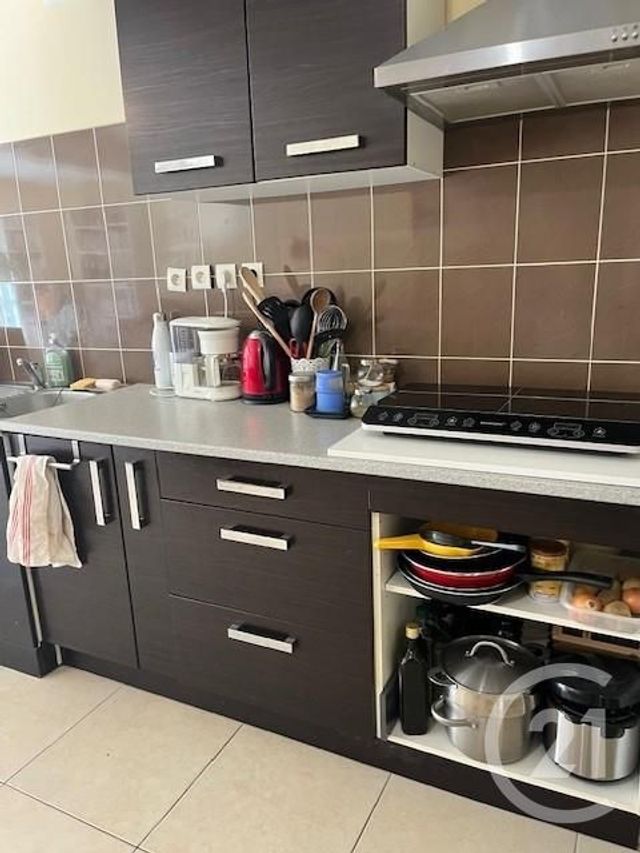 Appartement F3 à vendre - 3 pièces - 90.0 m2 - CASTRES - 81 - MIDI-PYRENEES - Century 21 C.G.I.