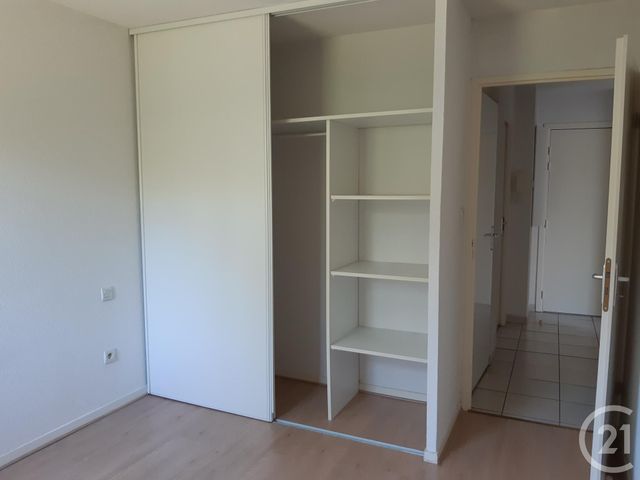 Appartement F2 à louer - 2 pièces - 47.0 m2 - CASTRES - 81 - MIDI-PYRENEES - Century 21 C.G.I.