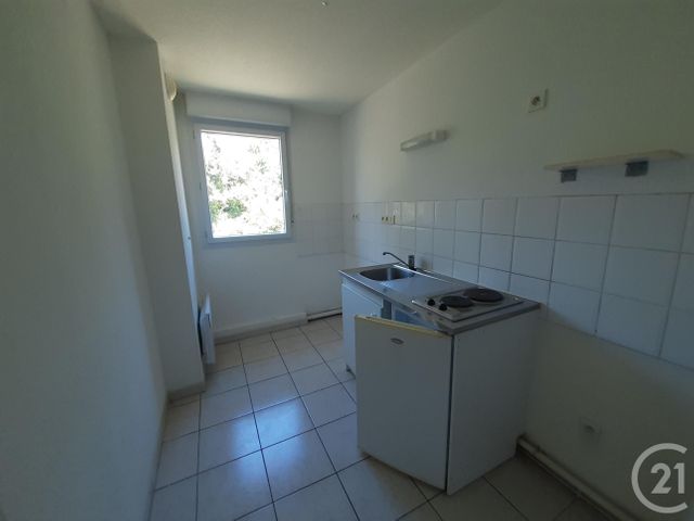 Appartement F2 à louer - 2 pièces - 47.0 m2 - CASTRES - 81 - MIDI-PYRENEES - Century 21 C.G.I.