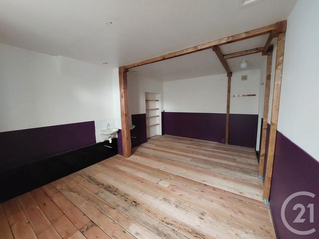 Appartement F3 à louer - 3 pièces - 90.0 m2 - CASTRES - 81 - MIDI-PYRENEES - Century 21 C.G.I.