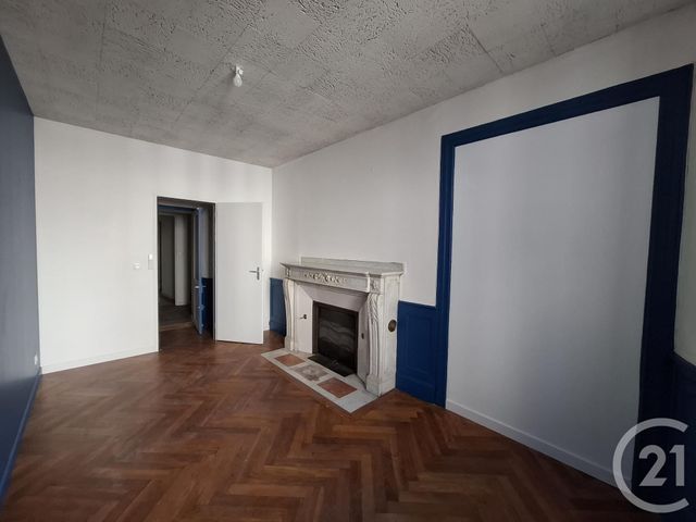 Appartement F3 à louer - 3 pièces - 96.0 m2 - CASTRES - 81 - MIDI-PYRENEES - Century 21 C.G.I.