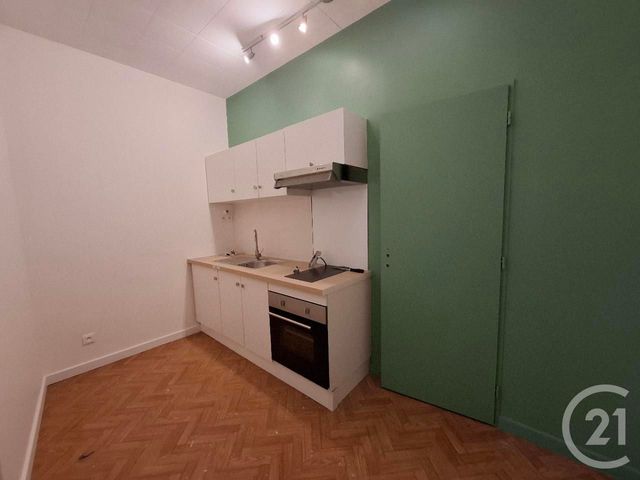 Appartement F3 à louer - 3 pièces - 96.0 m2 - CASTRES - 81 - MIDI-PYRENEES - Century 21 C.G.I.