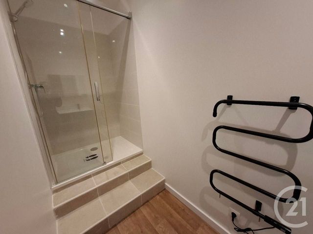 Appartement F3 à louer - 3 pièces - 96.0 m2 - CASTRES - 81 - MIDI-PYRENEES - Century 21 C.G.I.