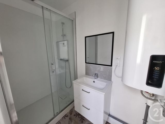 Appartement F3 à louer - 3 pièces - 61.97 m2 - CASTRES - 81 - MIDI-PYRENEES - Century 21 C.G.I.