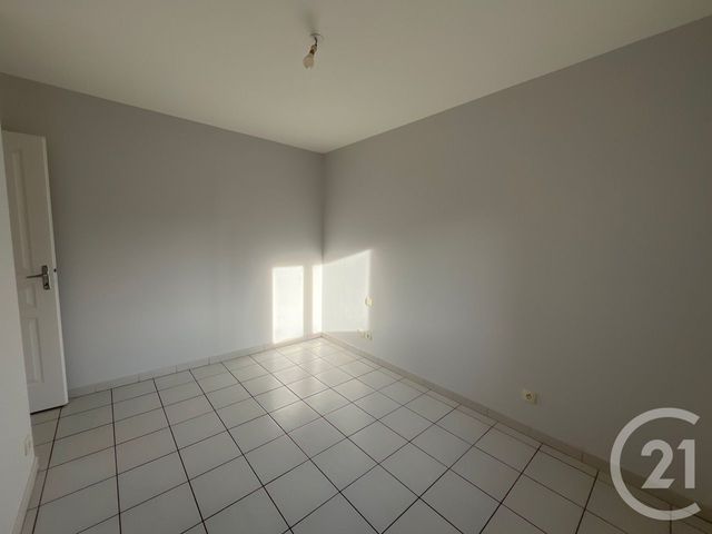 Appartement F3 à louer - 3 pièces - 51.0 m2 - CASTRES - 81 - MIDI-PYRENEES - Century 21 C.G.I.