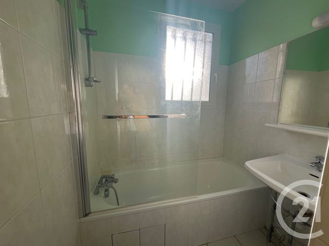Appartement F3 à louer - 3 pièces - 51.0 m2 - CASTRES - 81 - MIDI-PYRENEES - Century 21 C.G.I.