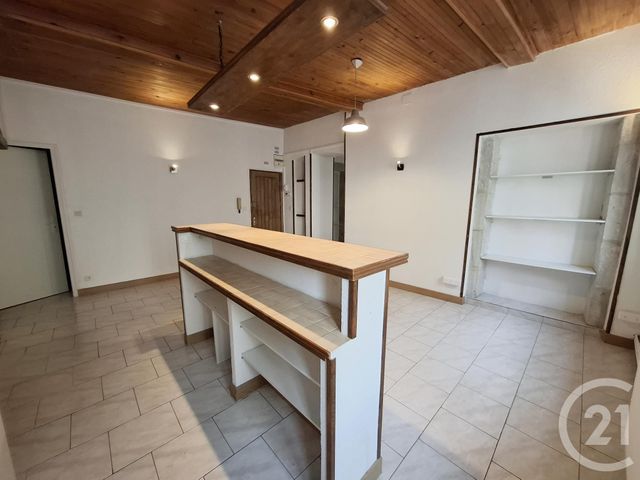 Appartement F3 à louer - 5 pièces - 81.0 m2 - CASTRES - 81 - MIDI-PYRENEES - Century 21 C.G.I.