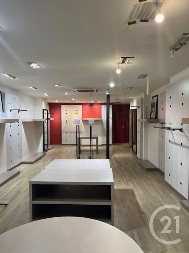 commerce à louer - 120.0 m2 - CASTRES - 81 - MIDI-PYRENEES - Century 21 C.G.I.